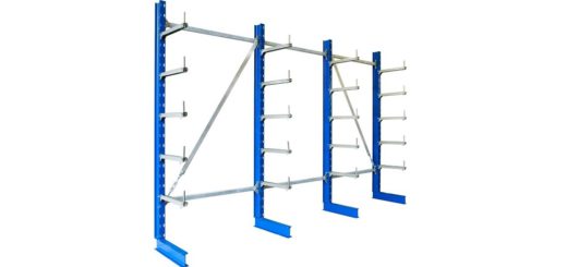 Kleines Kragarmregal mit Einhängesystem