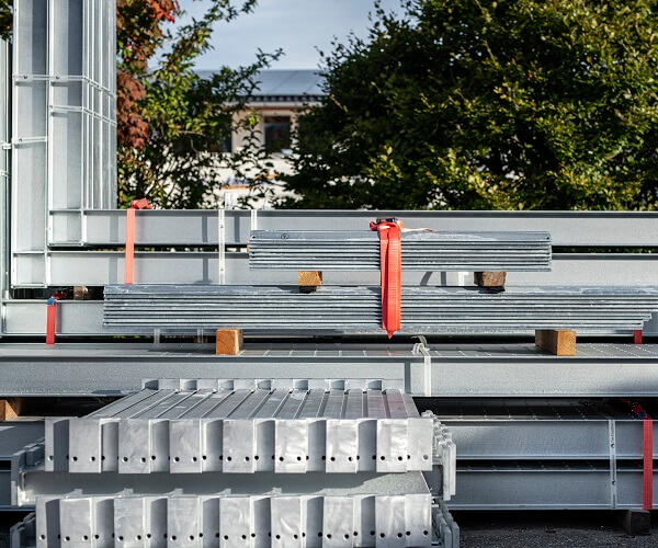 Kragarmregal_gebraucht_4160x1000_Kragarme_600x500px Kragarmregal_gebraucht_4160x1000_Kragarme_600x500px