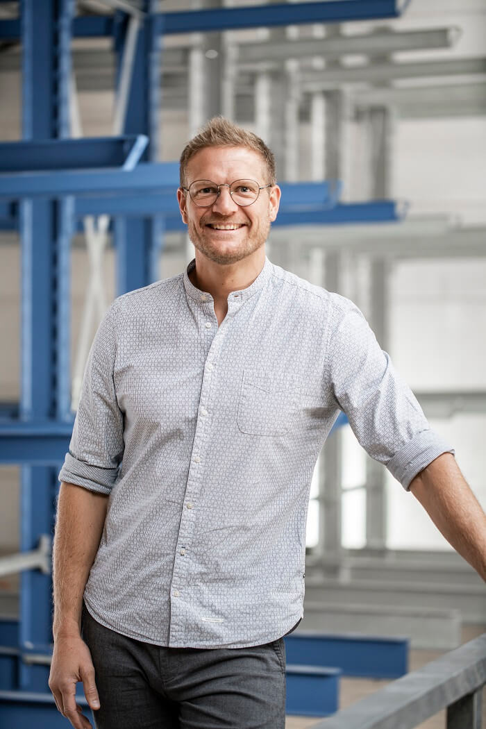 Christoph Rottmueller - Kragarmregale