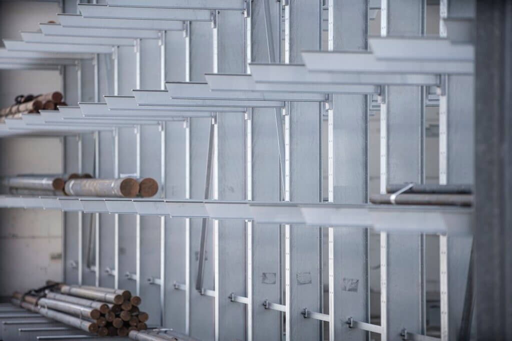 Singer Regale Blog Vorteile von Kragarmregalen 1024x683 - Blog