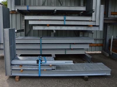 Kragarmregal, gebraucht, einseitig, Höhe 2600 mm, Tiefe 1000 mm Kragarmregal gebraucht 2.600x1.000 mm Standard 400x300 - Kragarmregal, gebraucht, einseitig, Höhe 2600 mm, Tiefe 1000 mm